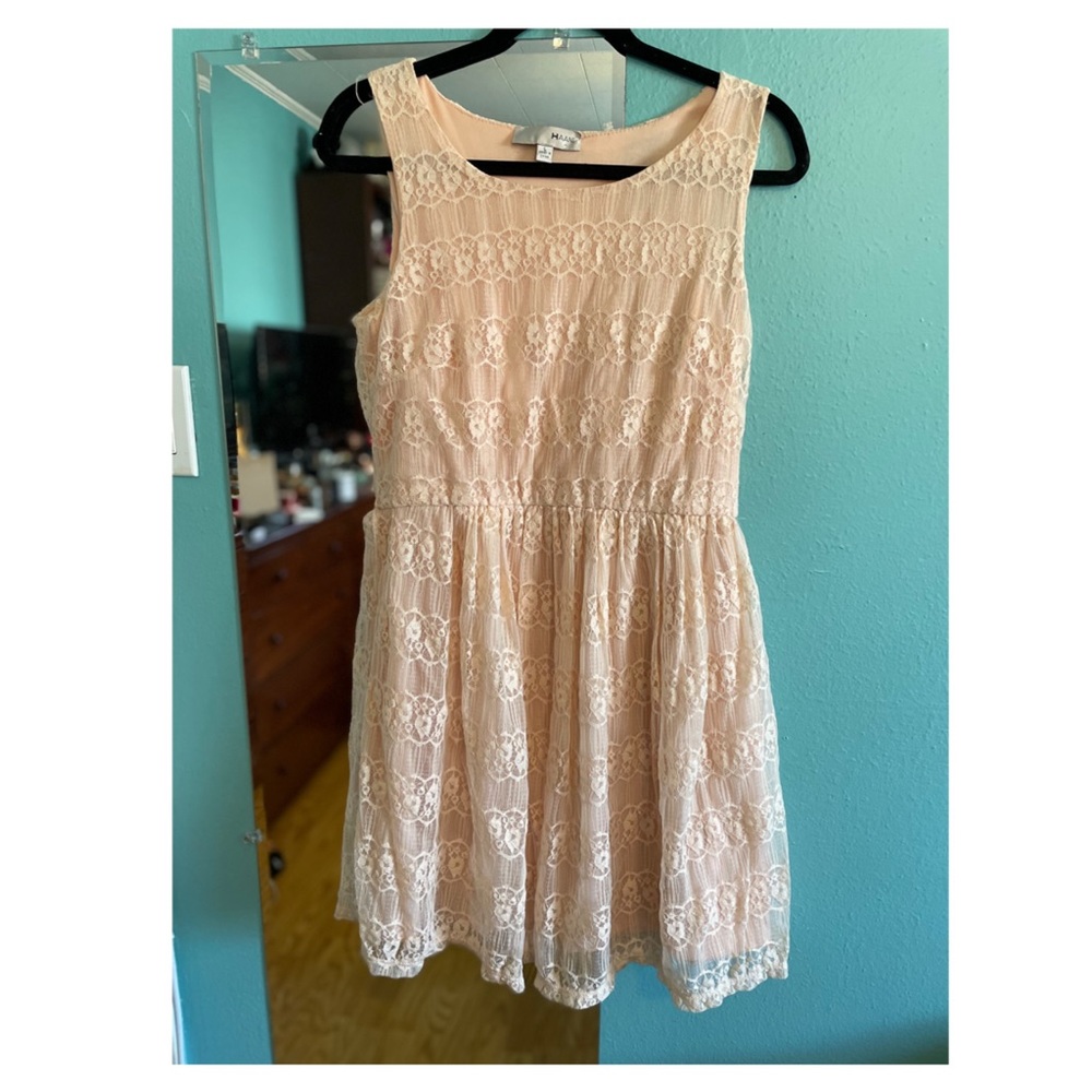 NWOT Haani baby pink lace mini dress